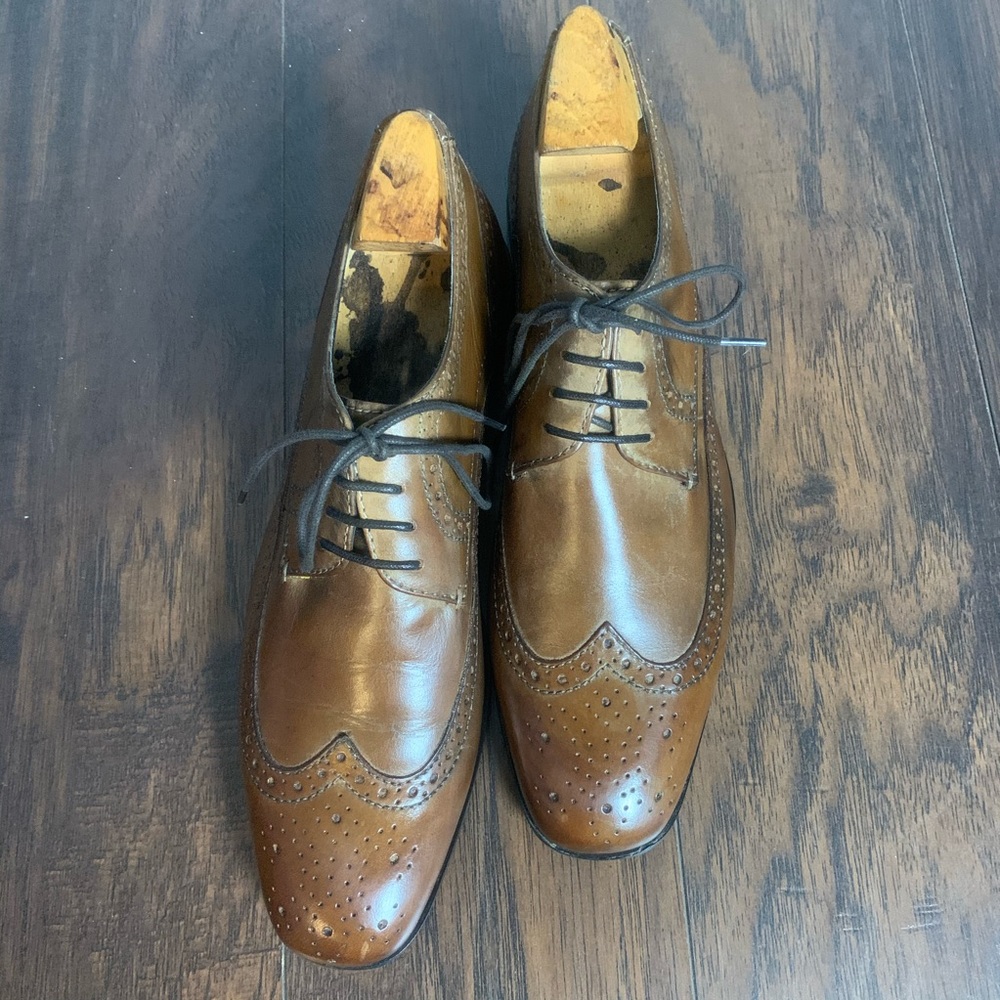 COGNAC BOSTONIANS WINGTIP SHOES